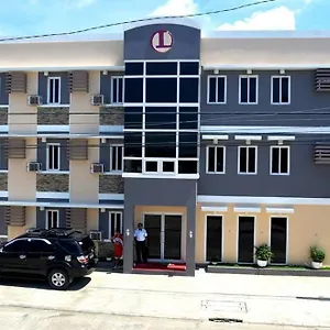 luxor-one-traveler-inn-davao.davao-hotels.com/